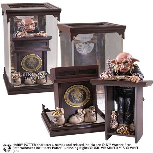 Harry Potter: Noble Collection - Magical Creatures - Gringotts Goblin (Figure)