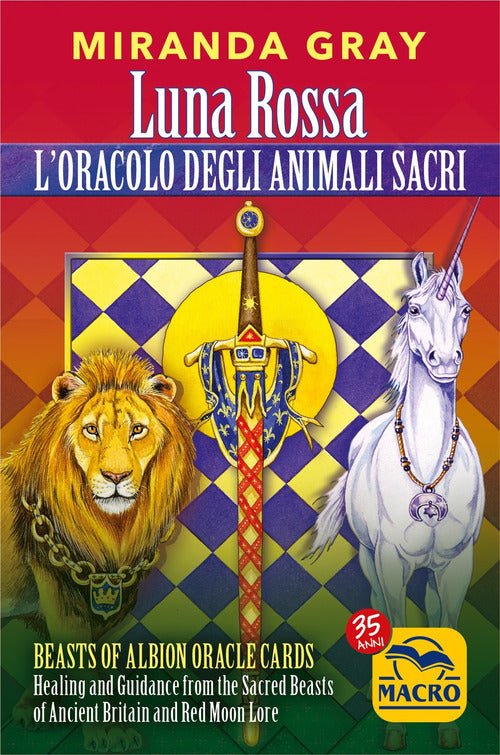 Cover of Luna Rossa. L'oracolo degli animali sacri. Beasts of albion oracle cards