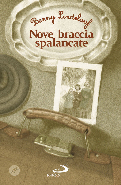 Cover of Nove braccia spalancate