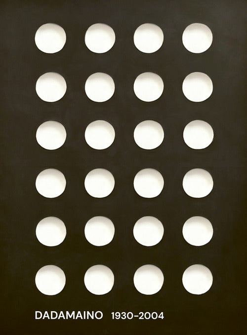 Cover of Dadamaino. 1930-2004. Catalogo della mostra (Gallarate, 17 dicembre 2023-7 aprile 2024) Ediz. italiana e inglese