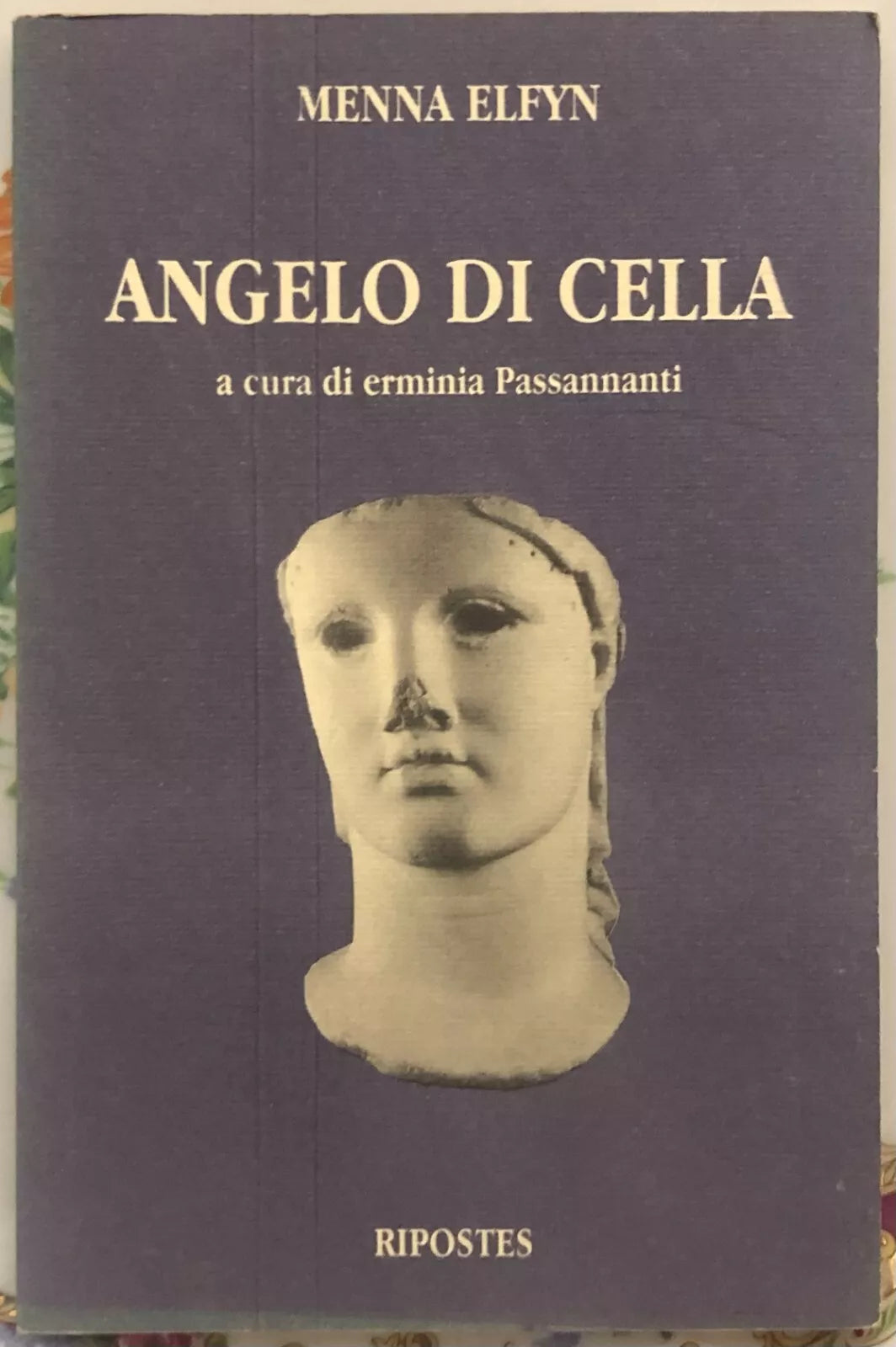 Angelo di cella di Menna Elfyn