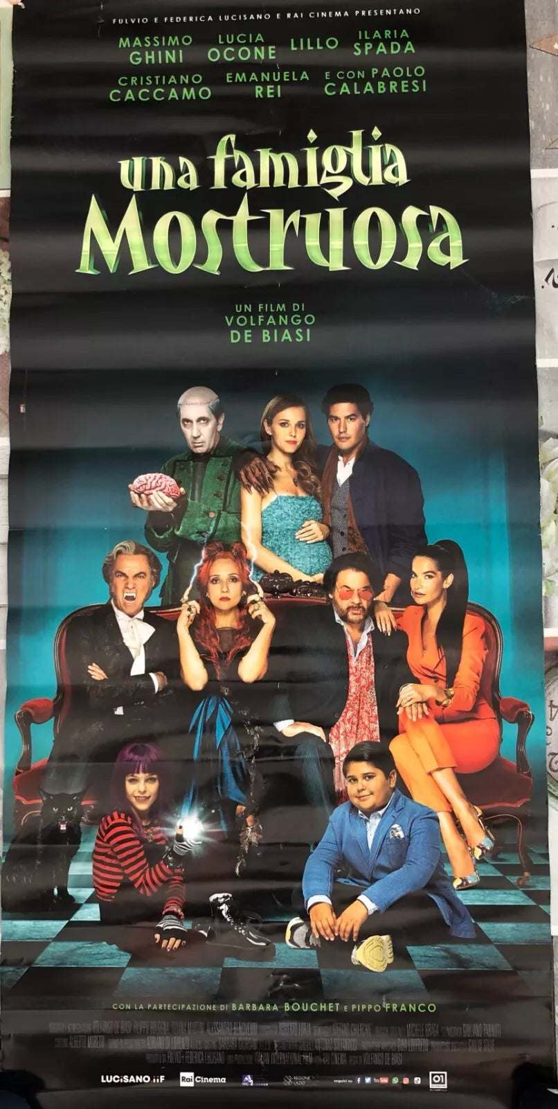 Poster locandina Una famiglia mostruosa 33x70 cm ORIGINALE da cinema 2021 di Vol