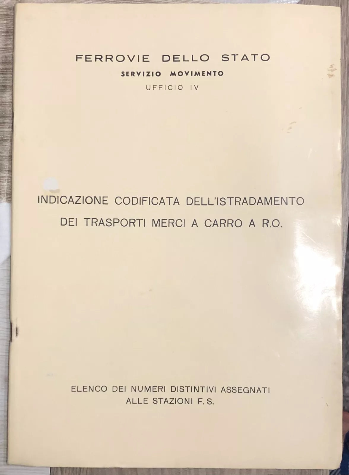 Indicazione codificata dell istradamento dei trasporti merci a carro a r o di