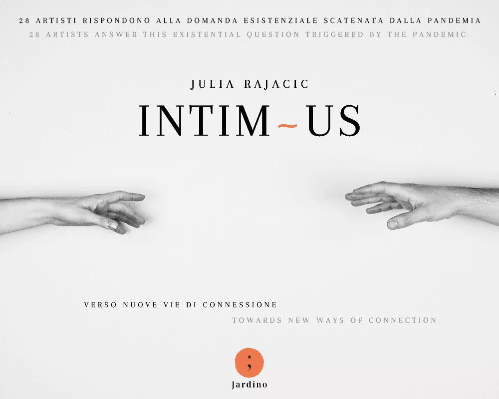 Intim ~ us di Julia Rajacic, 2021, Indipendently Published