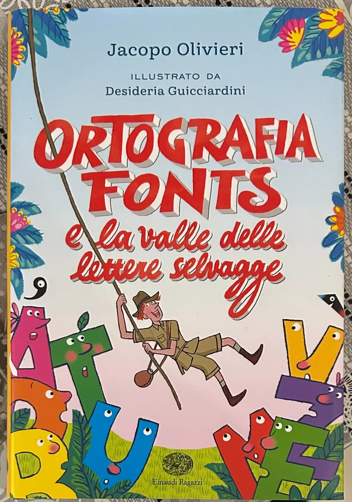 Ortografia Fonts e il regno delle lettere selvagge di Jacopo Olivieri