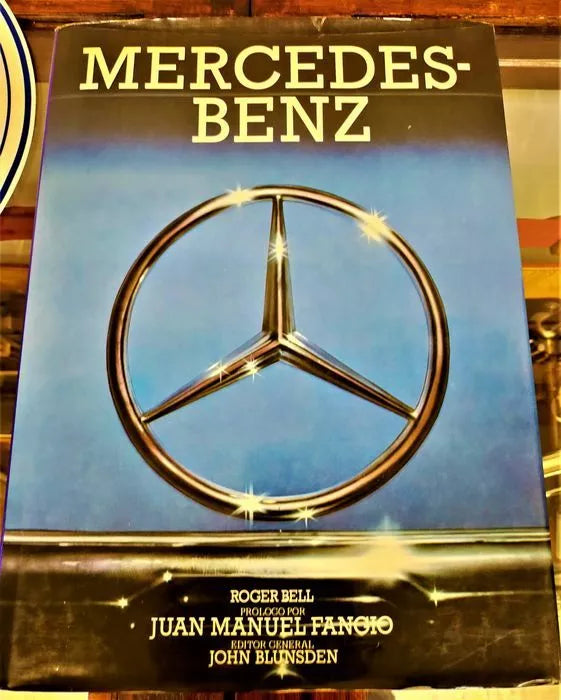 libro Mercedes Benz in lingua spagnola