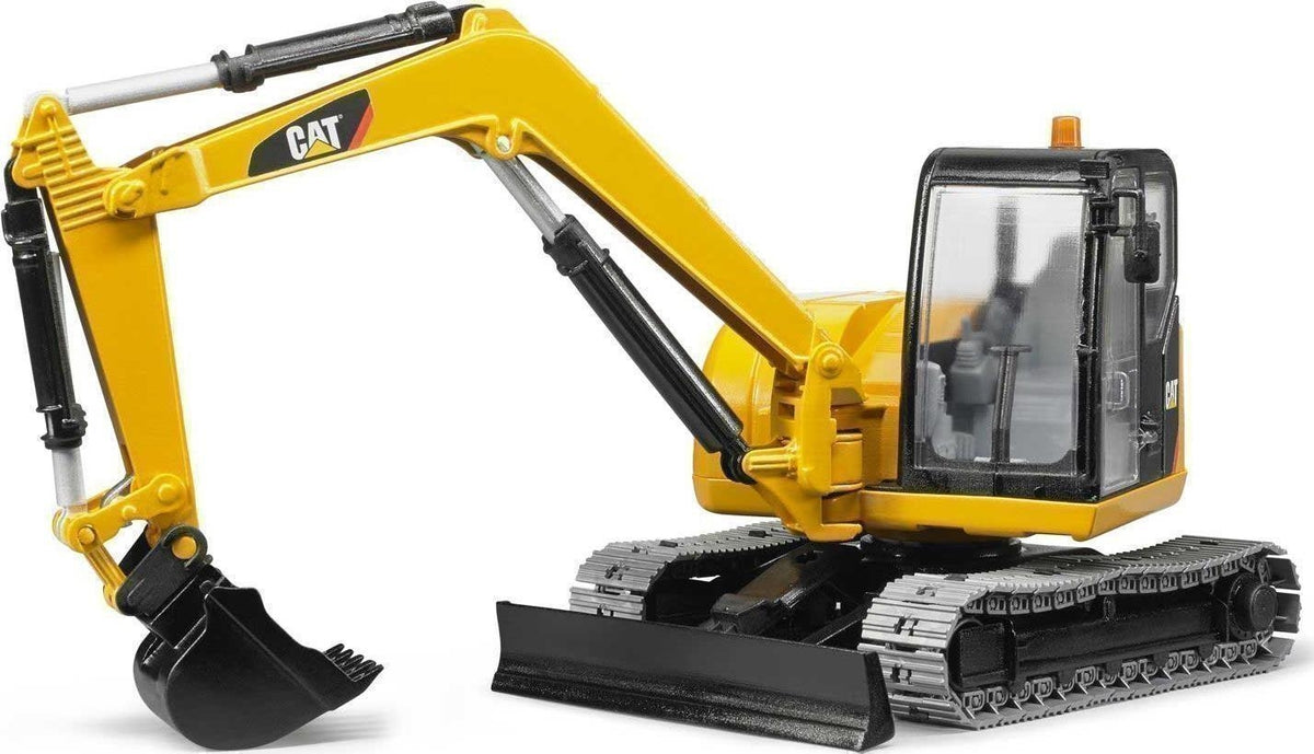 Bruder: 2456 - Cat Mini Scavatore