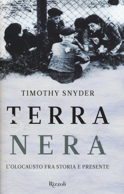 Cover of Terra nera. L'olocausto fra storia e presente