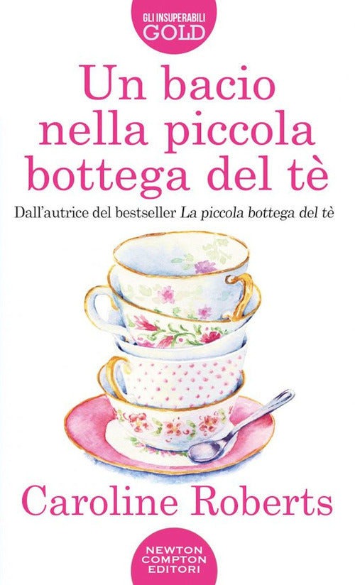 Cover of bacio nella piccola bottega del tè