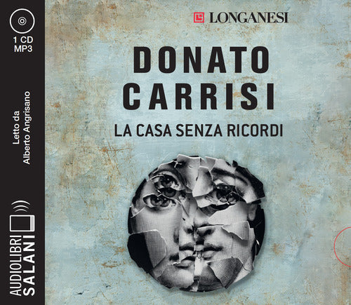 Cover of casa senza ricordi letto da Alberto Angrisano. Audiolibro. CD Audio formato MP3