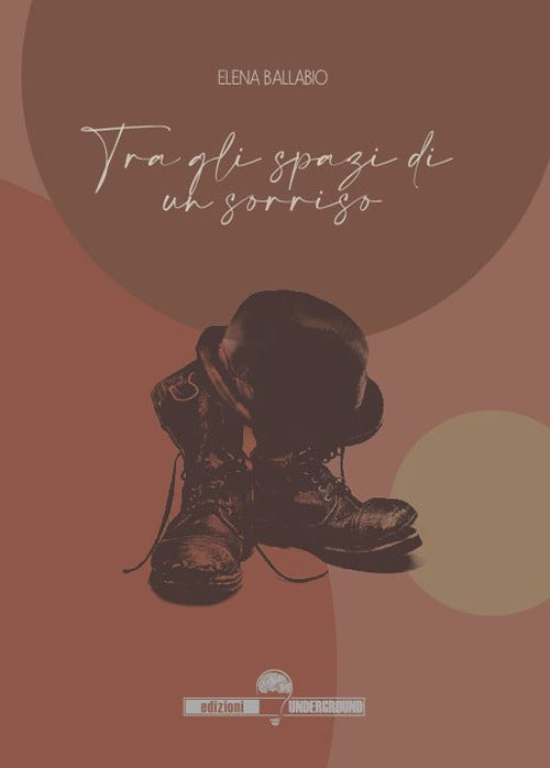 Cover of Tra gli spazi di un sorriso