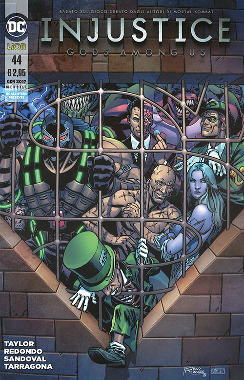 Cover of Injustice. Gods among us