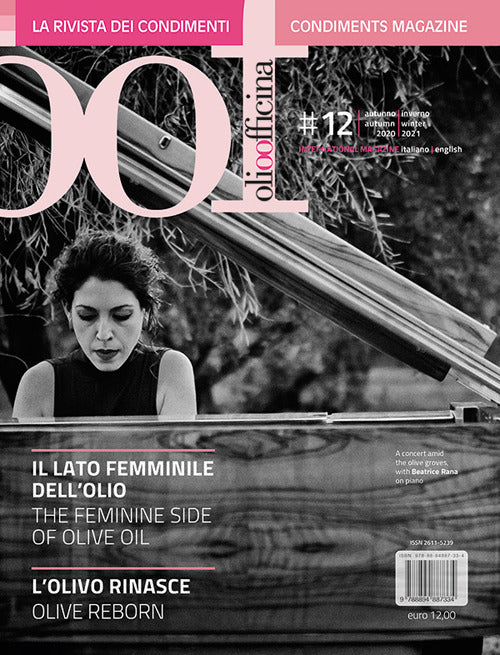 Cover of OOF International Magazine