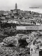 Cover of Passaggi di tufo-The evolution of tufo. Matera