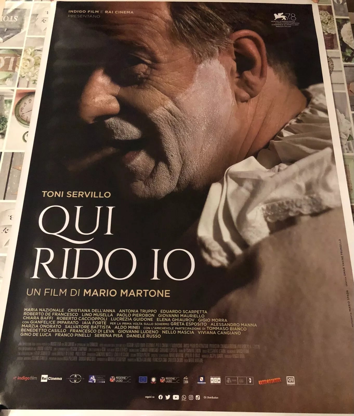 Poster locandina Qui rido io 100x70 cm ORIGINALE da cinema 2021 di Mario Marton