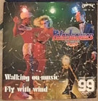Walking On Music Fly With The Wind VINILE 45 GIRI di Peter Jacques Band