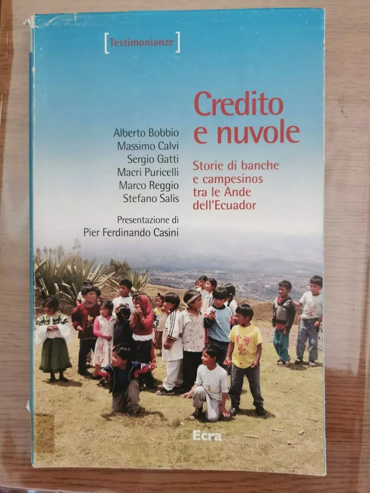 Credito e nuvole - AA. VV. - Ecra - 2005 - AR