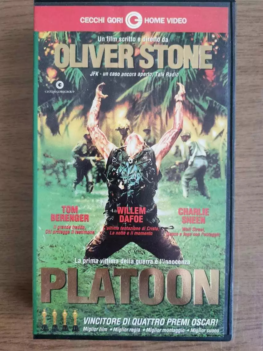 Platoon - O. Stone - Cecchi Gori editoria - 1986 - VHS - AR