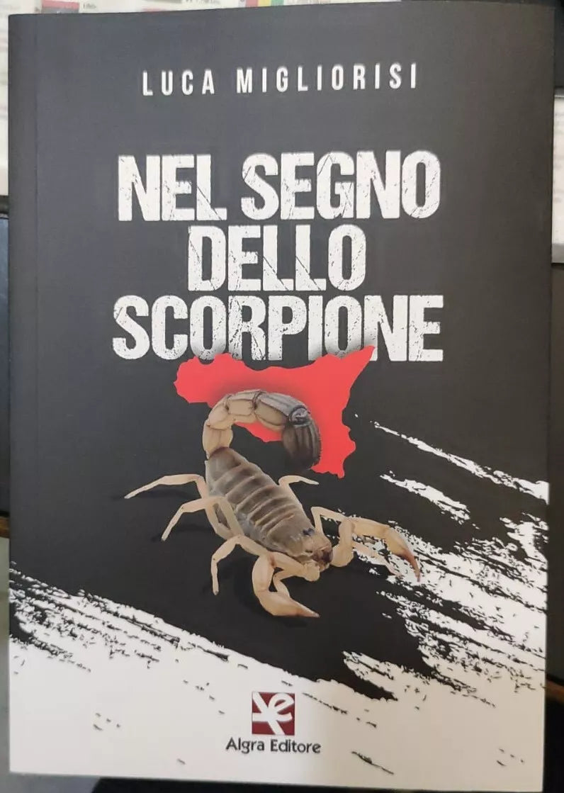 Nel segno dello scorpione Gadget di Luca Migliorisi