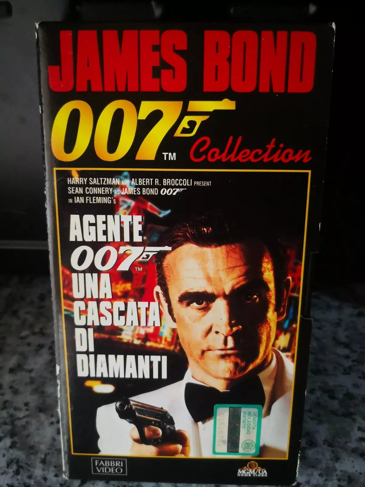 AGENTE 007 UNA CASCATA DI DIAMANTI -vhs -1996 - Univideo -F