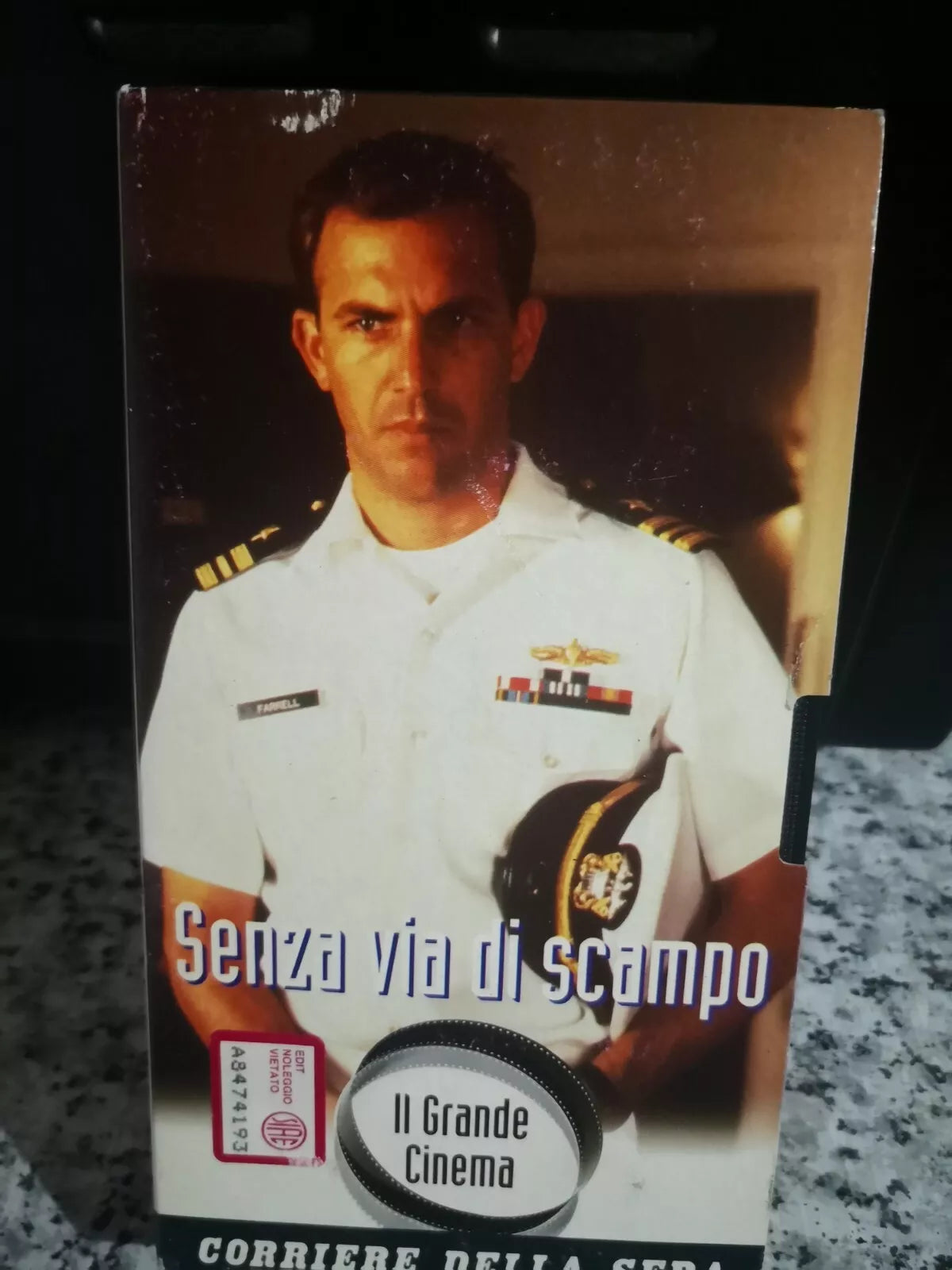 Senza via di scampo - vhs - 1987 - corriere della sera -F