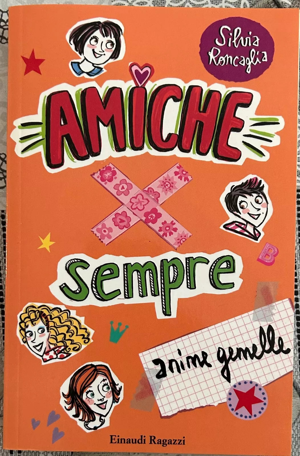 Anime gemelle Amiche x sempre di Silvia Roncaglia
