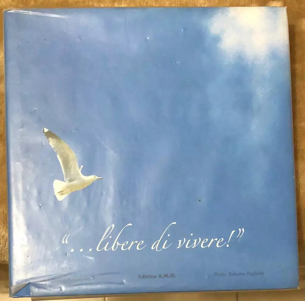 libere di vivere di Maria Grazia Russomanno